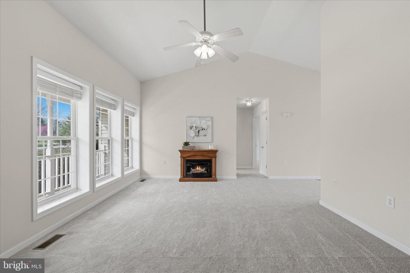 48 Altoona Way photo 8
