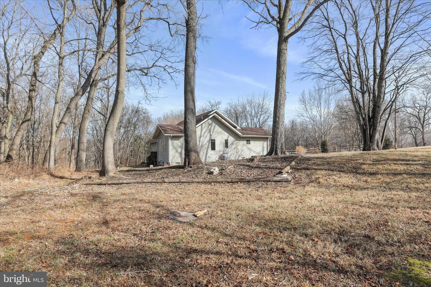 183 Byer Lane photo 38