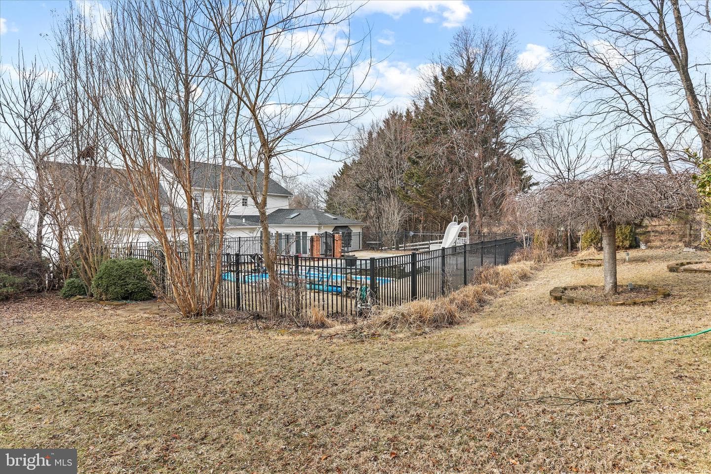 108 Foxhall Road photo 2