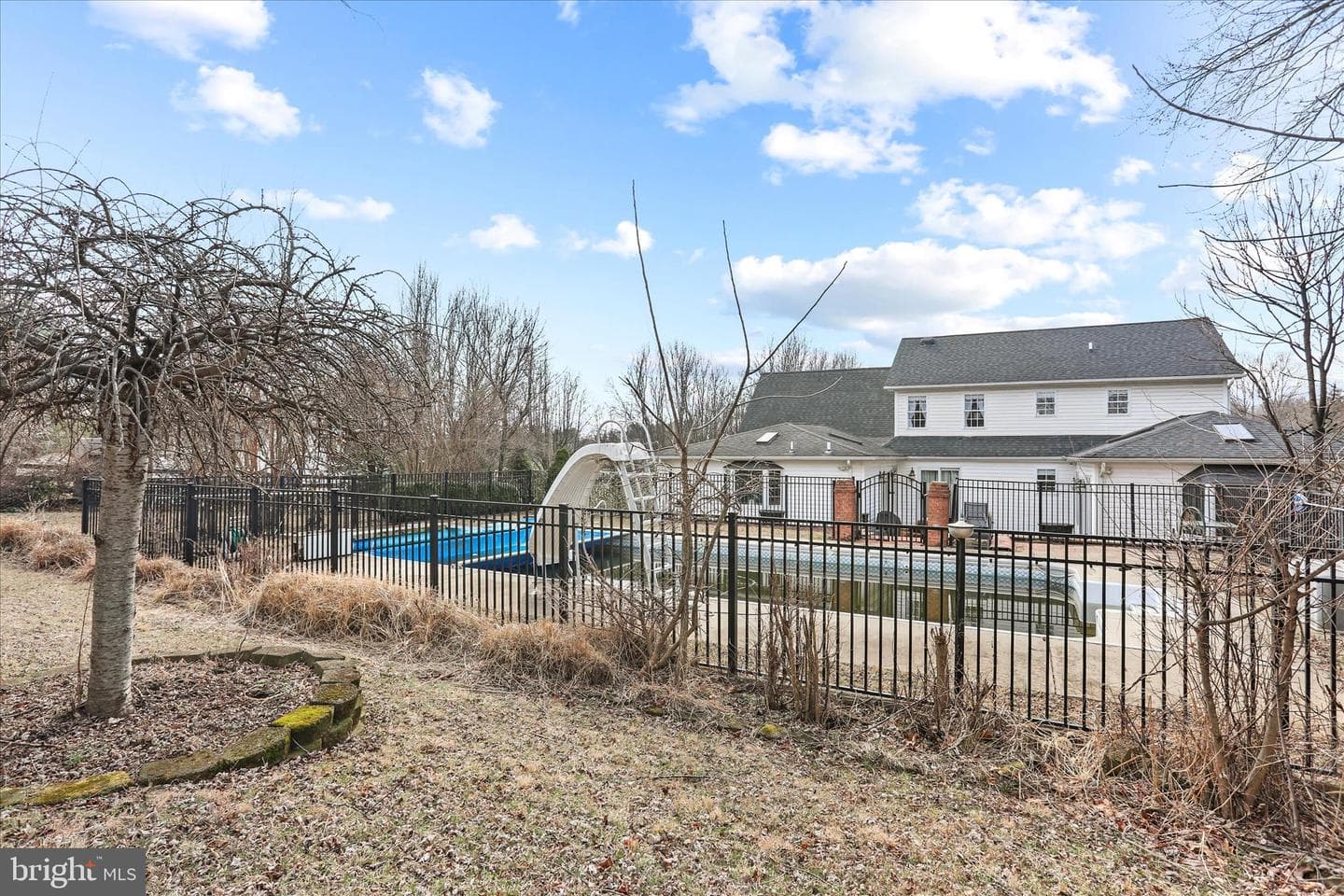 108 Foxhall Road photo 28