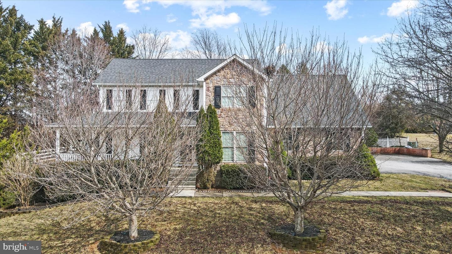 108 Foxhall Road photo 34
