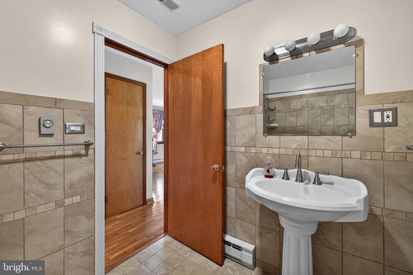 7737 Summit Point Road photo 28