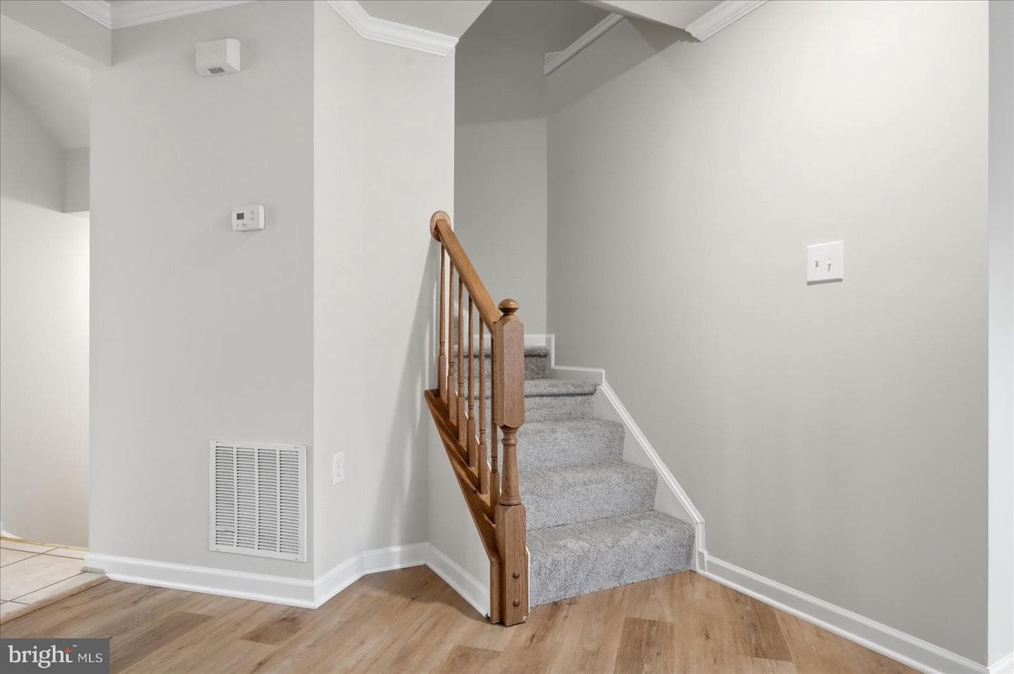 32 Bruce Drive photo 17