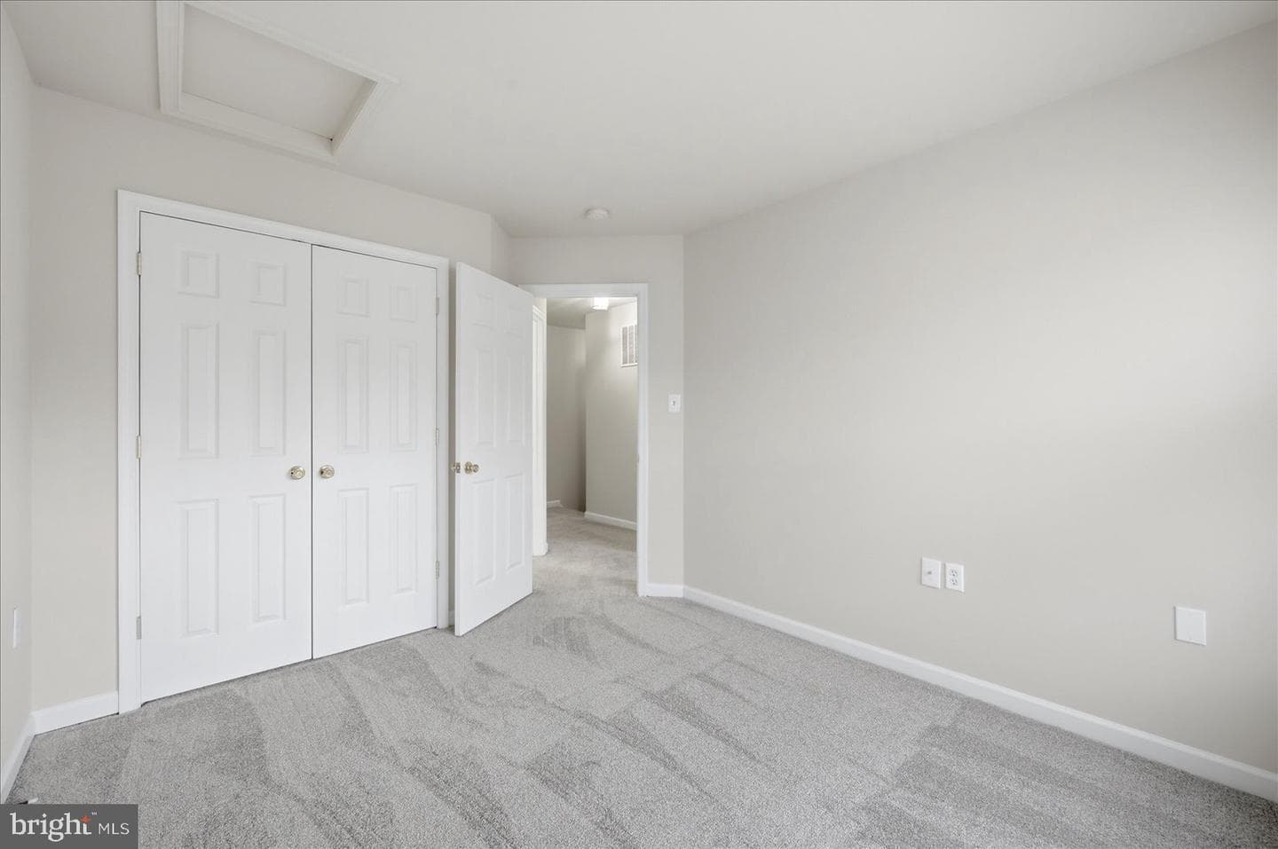 32 Bruce Drive photo 25