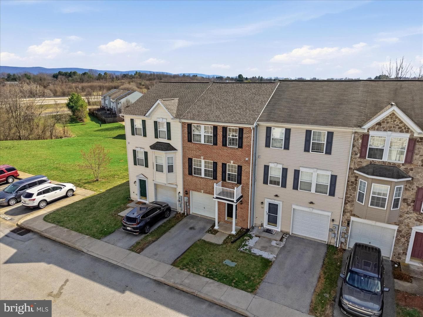 32 Bruce Drive photo 41