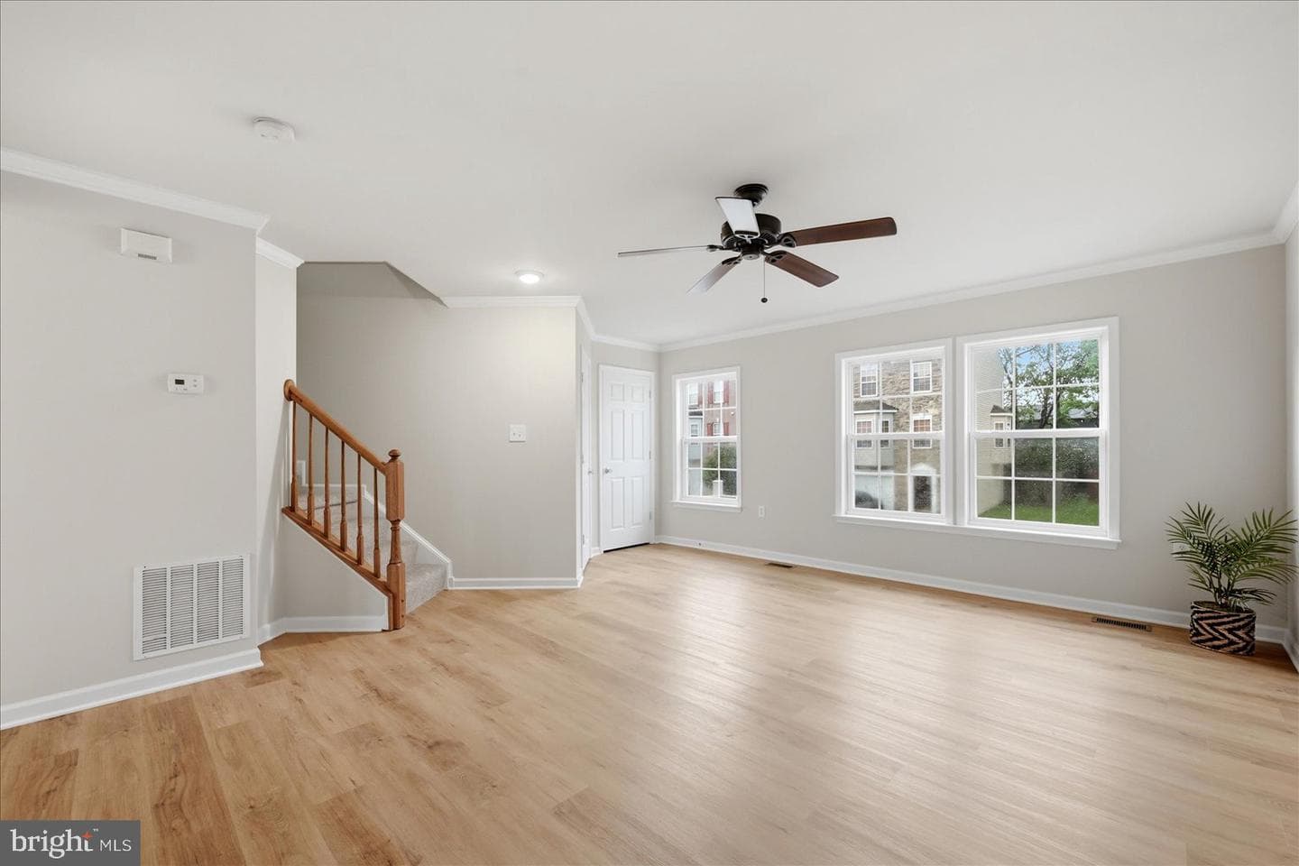32 Bruce Drive photo 8