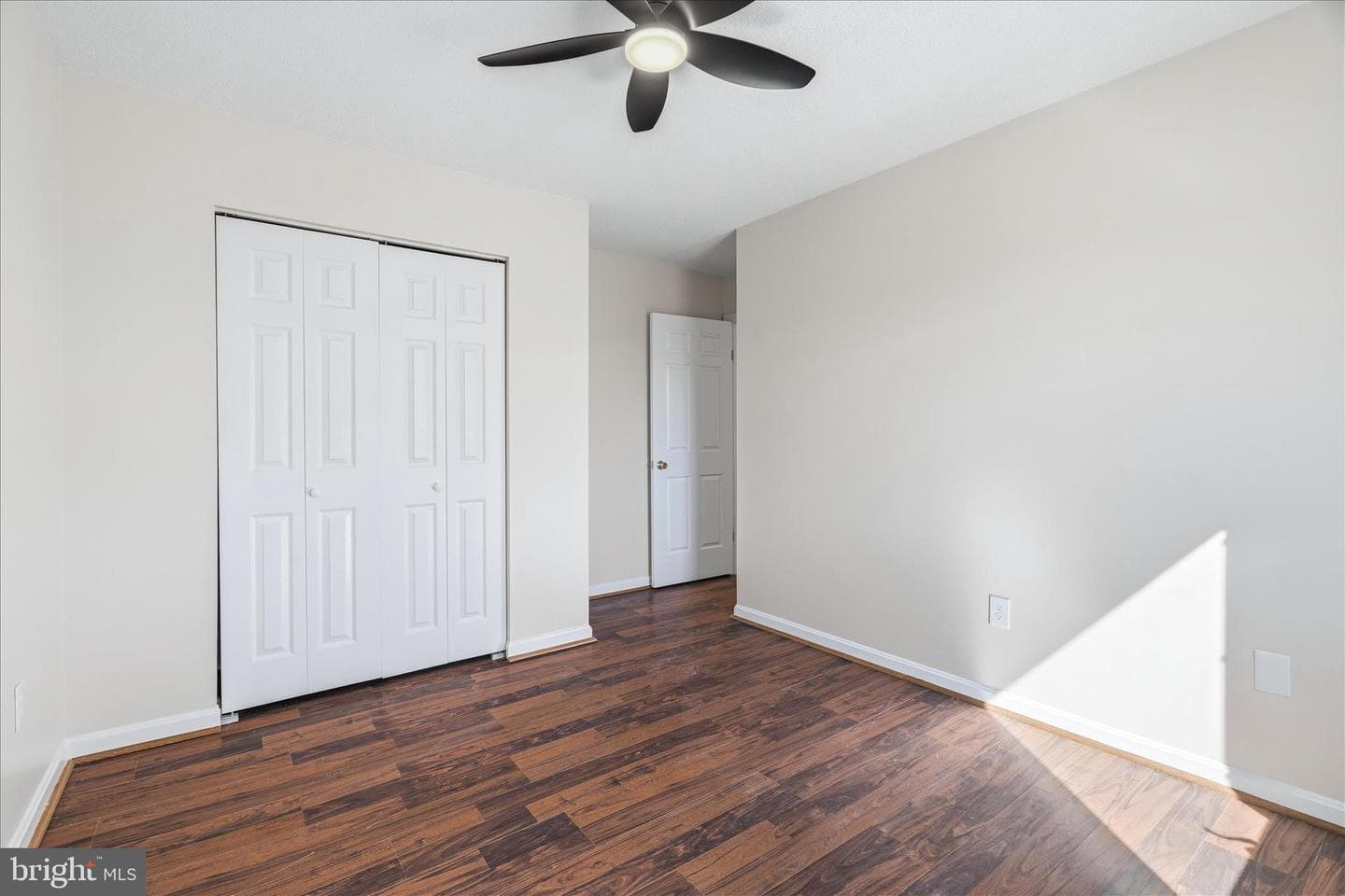 75 Fulton Avenue photo 17