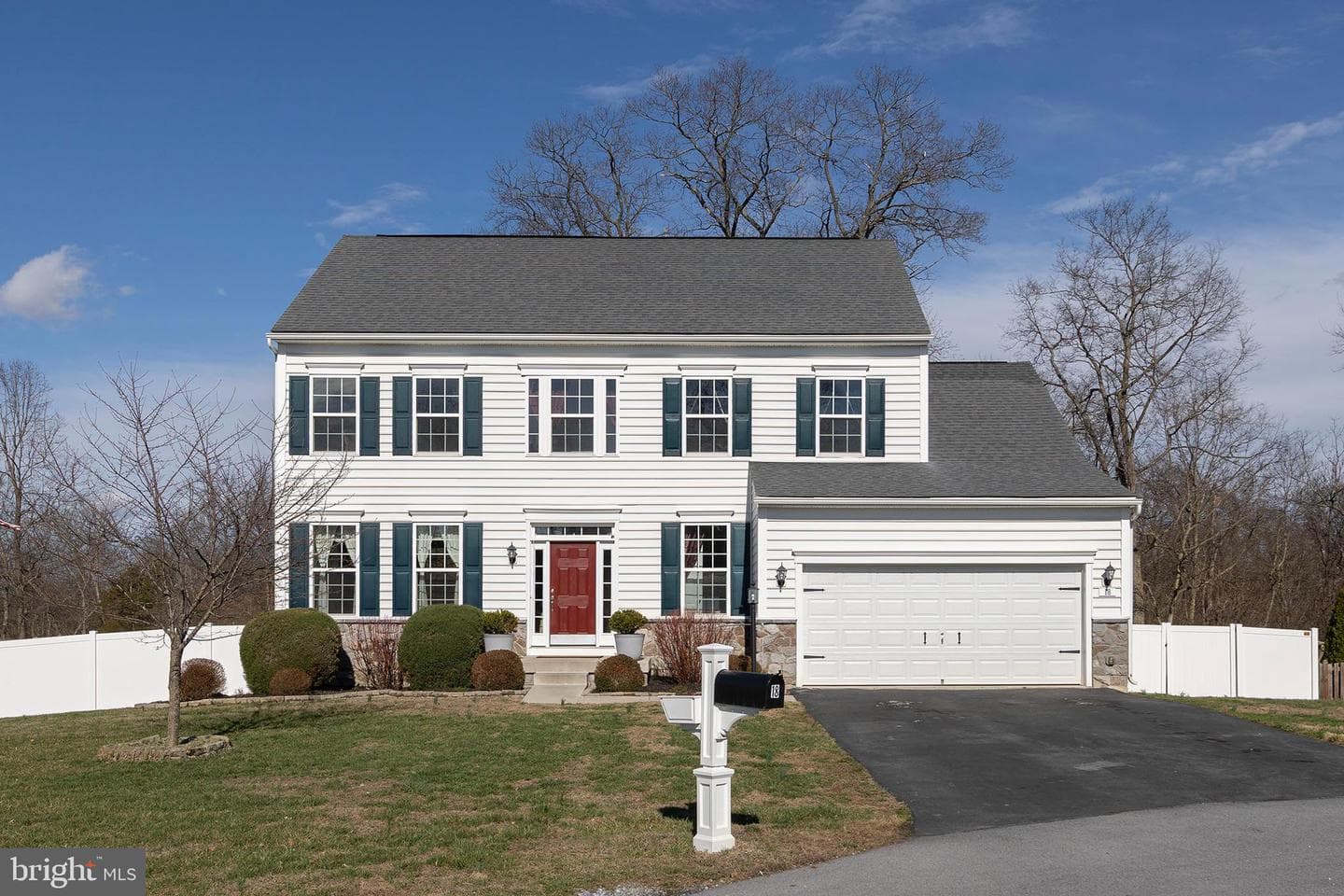 18 Summer Grove Drive