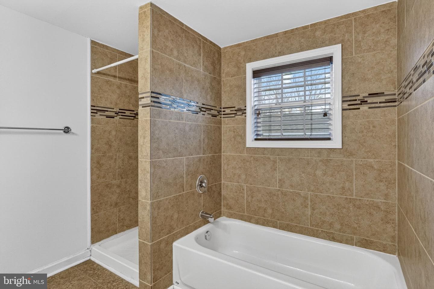 845 Jefferson Avenue photo 34