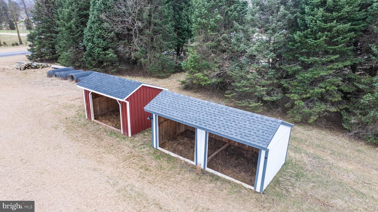 265 Mistletoe Ln photo 132
