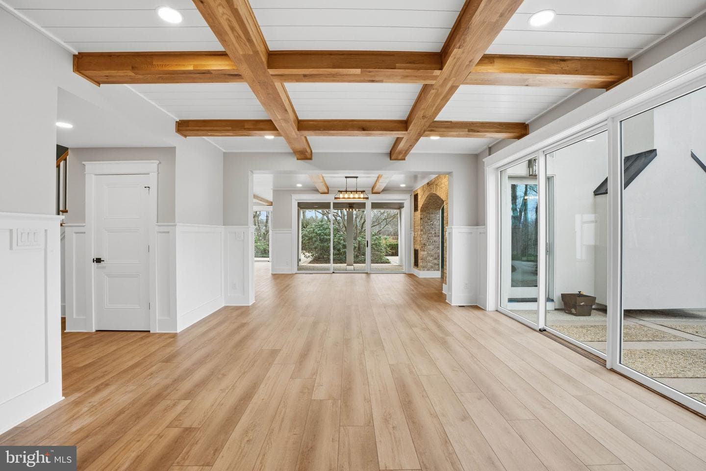 265 Mistletoe Ln photo 6