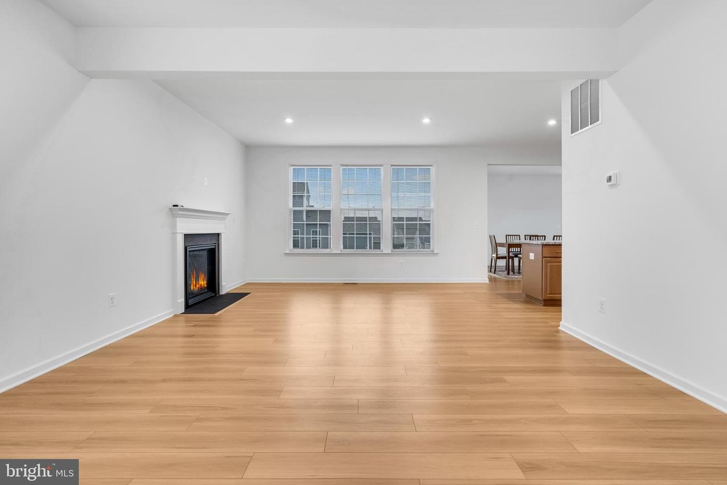 290 Newbury Street photo 14