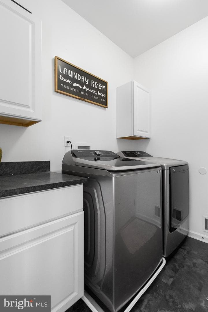 317 Stratus Dr photo 8