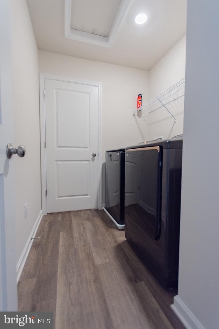 156 Centergate Drive photo 39