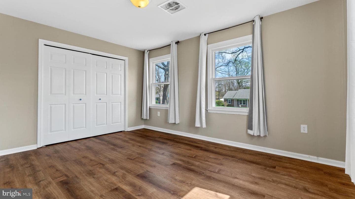 21 Captain Baird Court photo 12