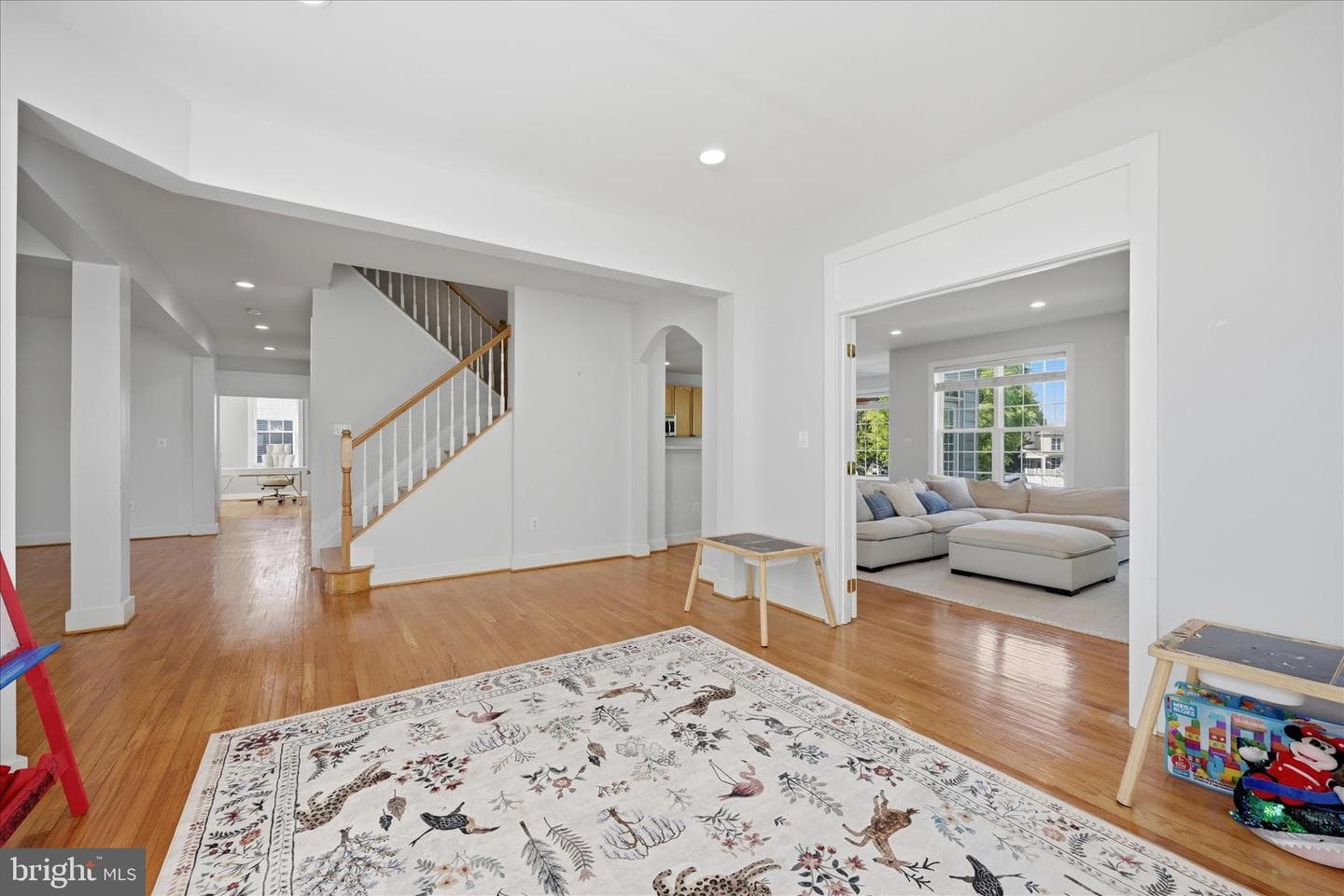 218 Braddock Street photo 13