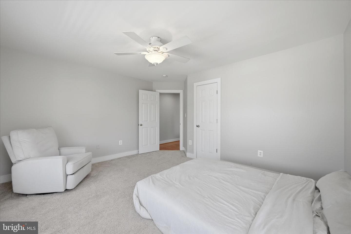 218 Braddock Street photo 28