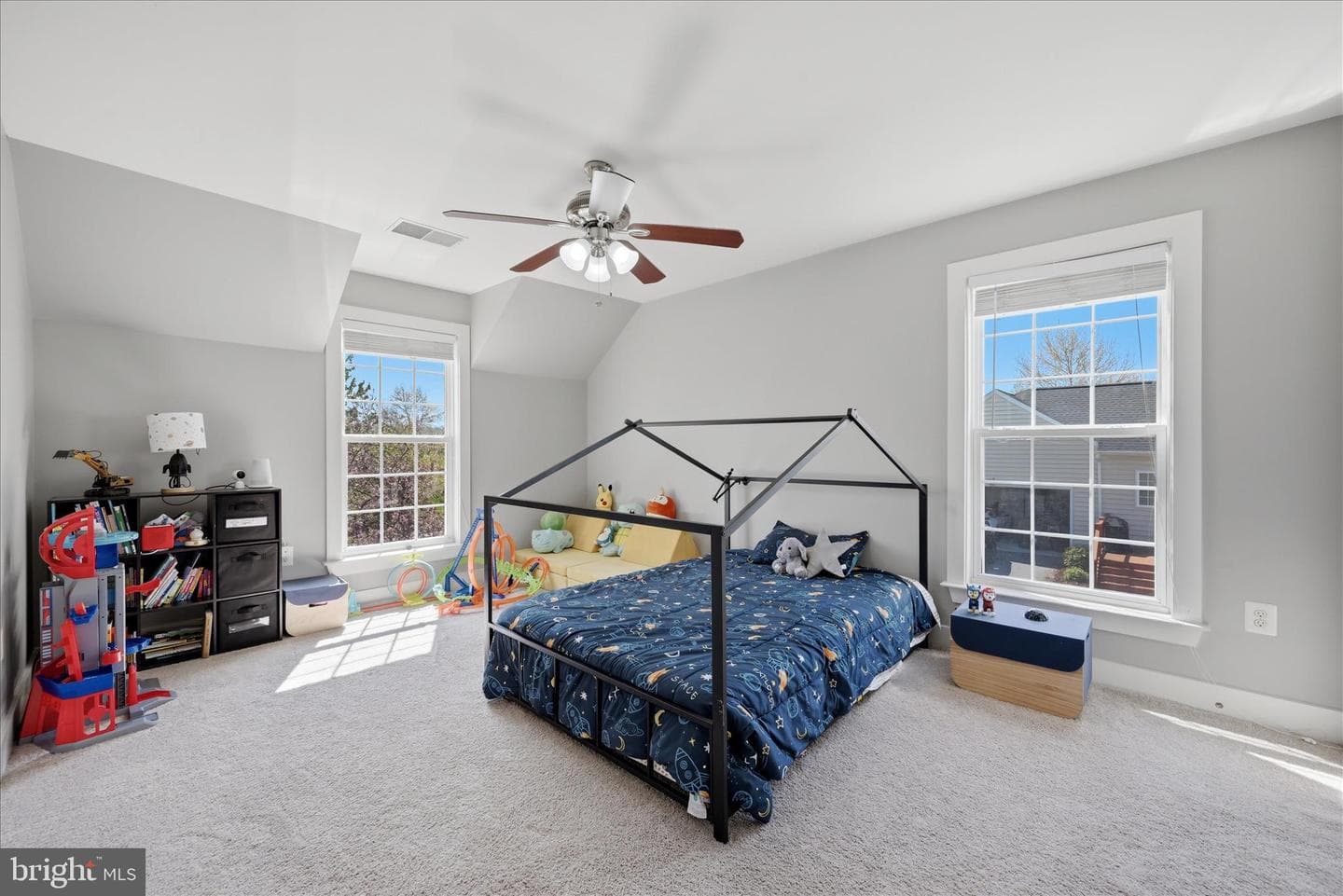218 Braddock Street photo 29