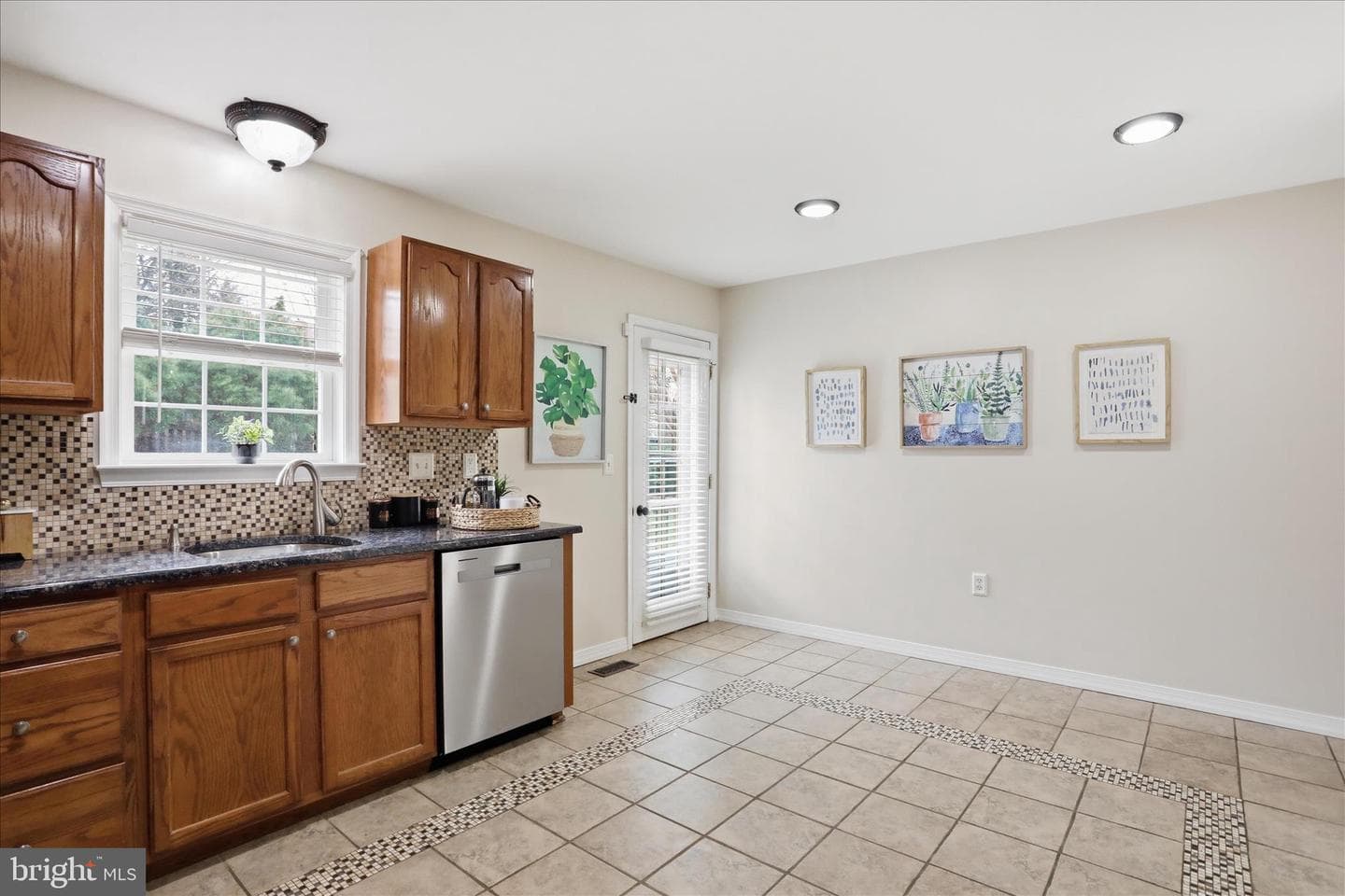 88 Grassy Meadow Road photo 10