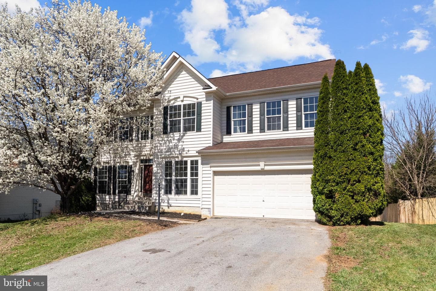 75 Killian Lane photo 2