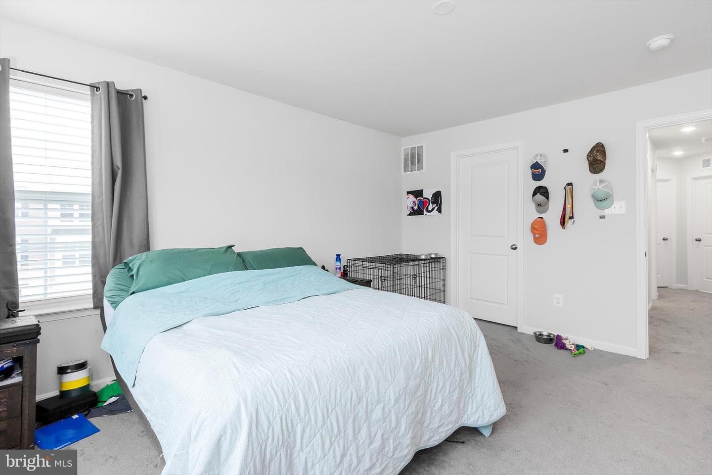 86 Extrovert Drive photo 15