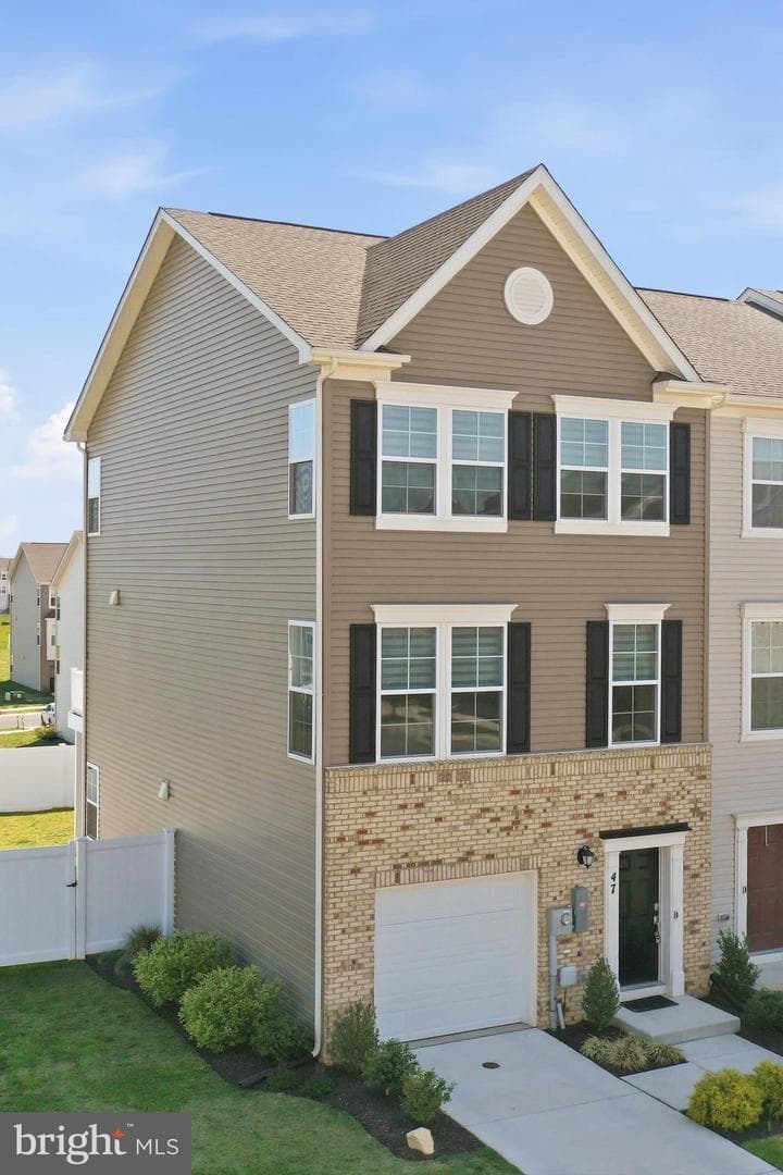 47 Arsberg Drive photo 42