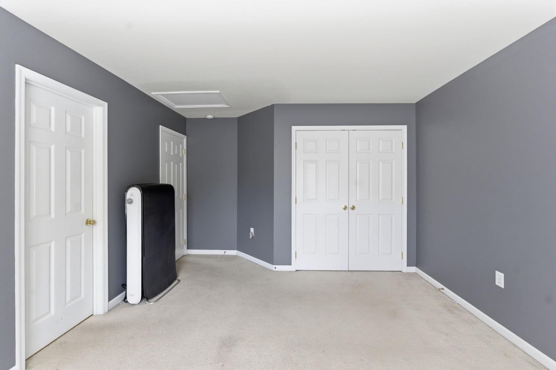 457 Hughs Rd photo 37
