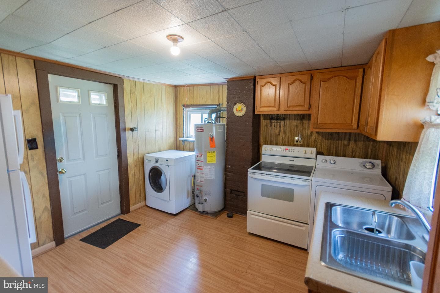 404 S Charles Street photo 12