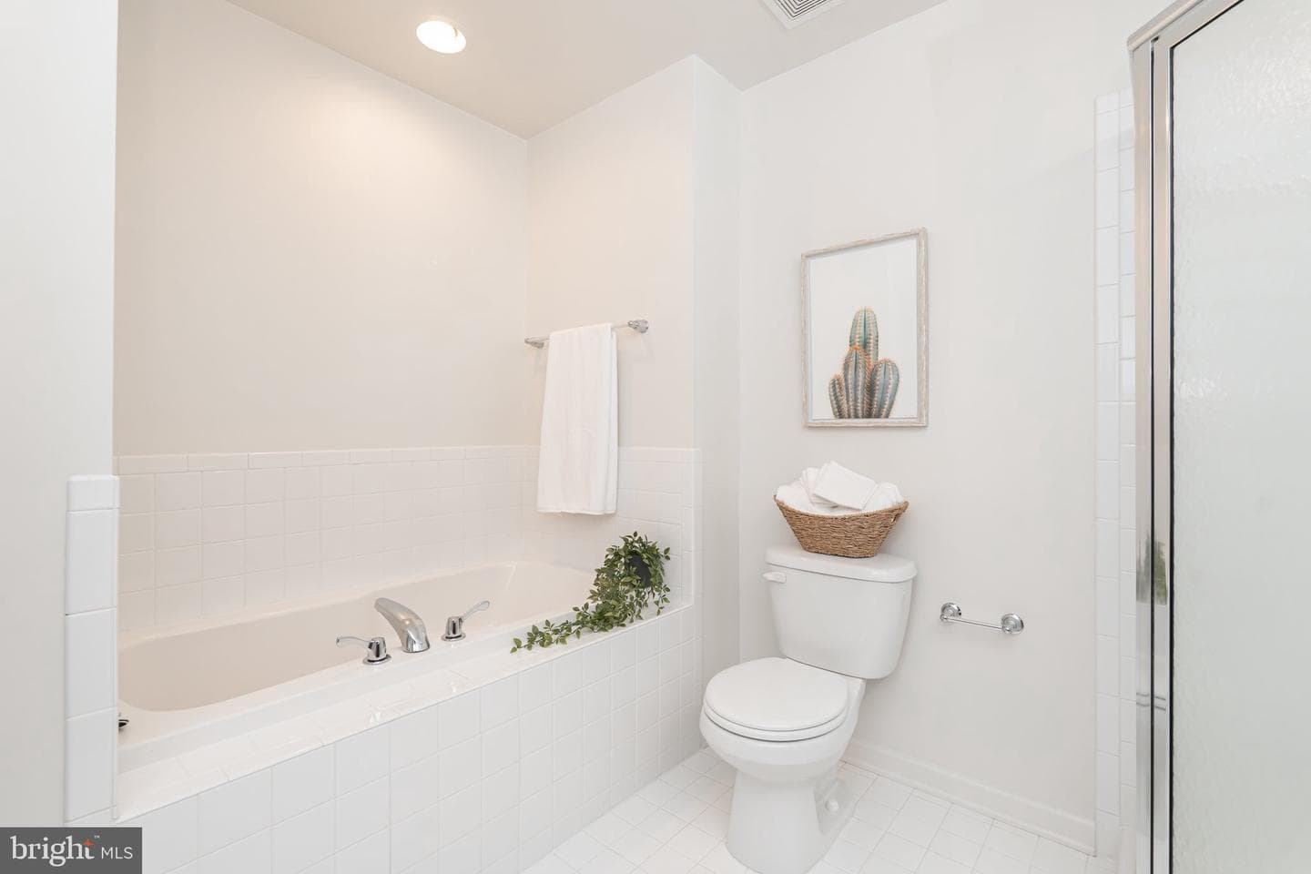 1205 Mare Street photo 37