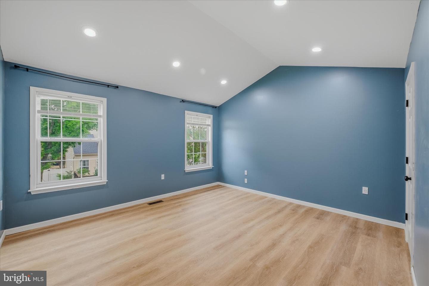 131 Northwinds Drive photo 17
