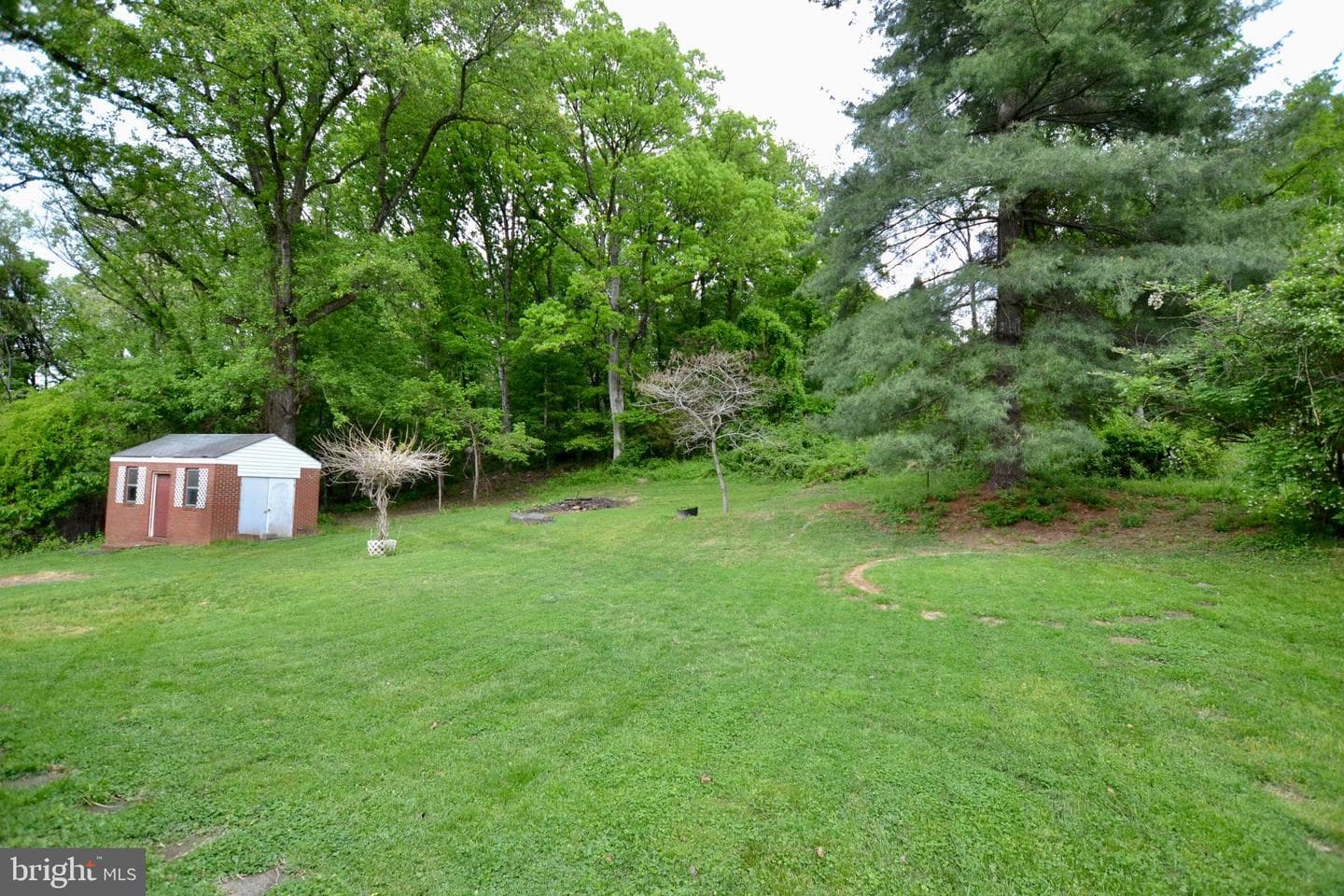 930 Chestnut Hill Road photo 45