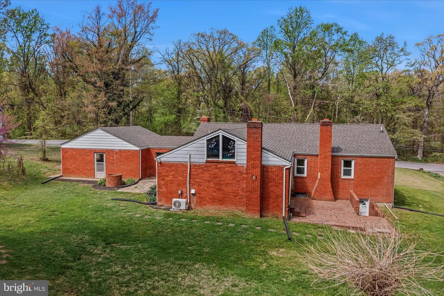 930 Chestnut Hill Road photo 52