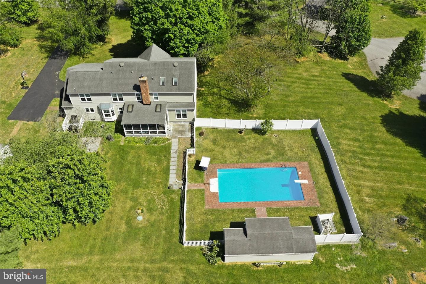 44 Belmont Court photo 3