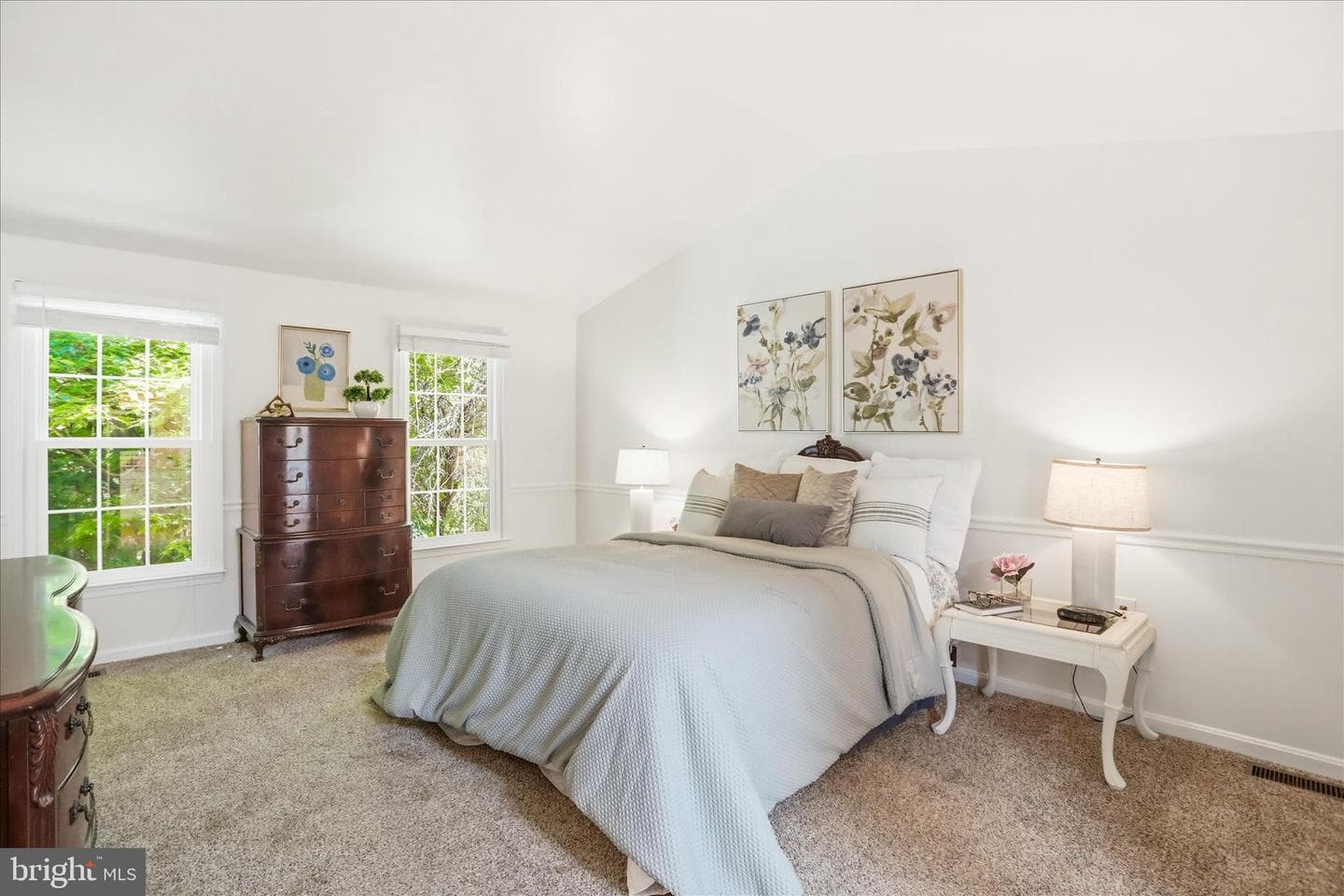 44 Belmont Court photo 33
