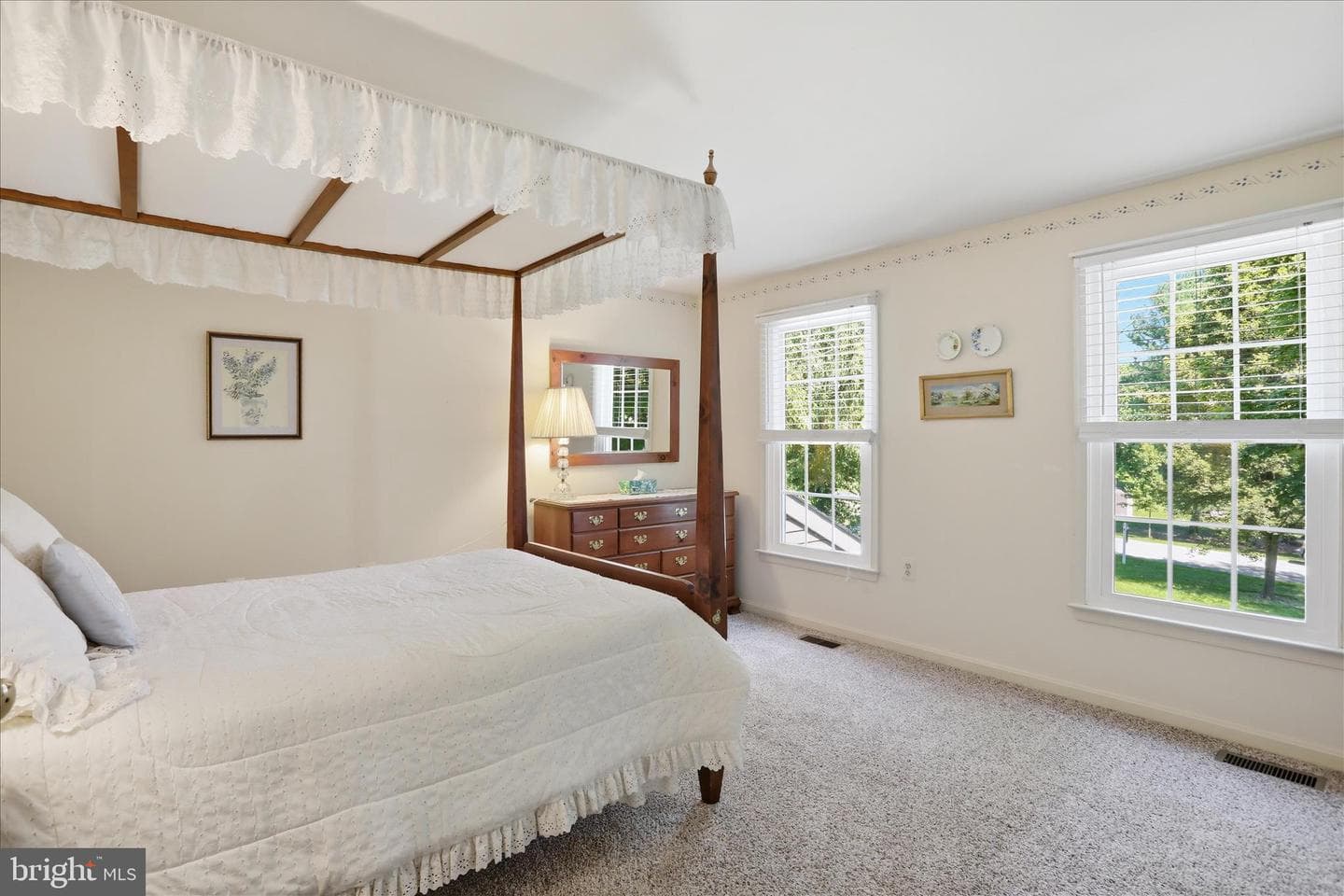 44 Belmont Court photo 41