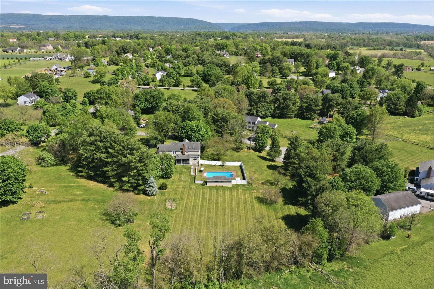 44 Belmont Court photo 6