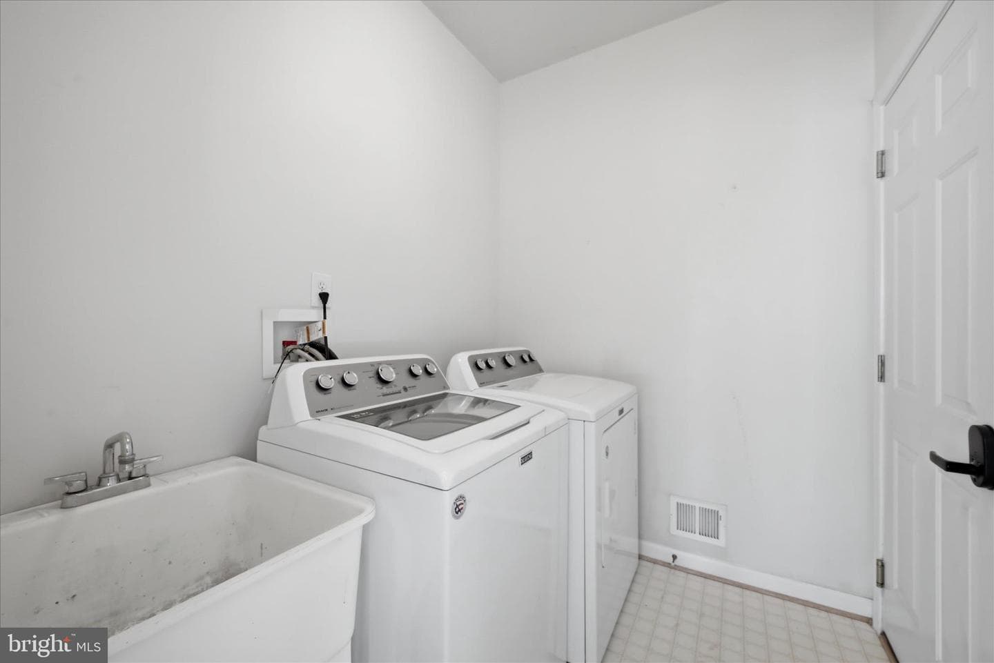 49 Appomattox Lane photo 33