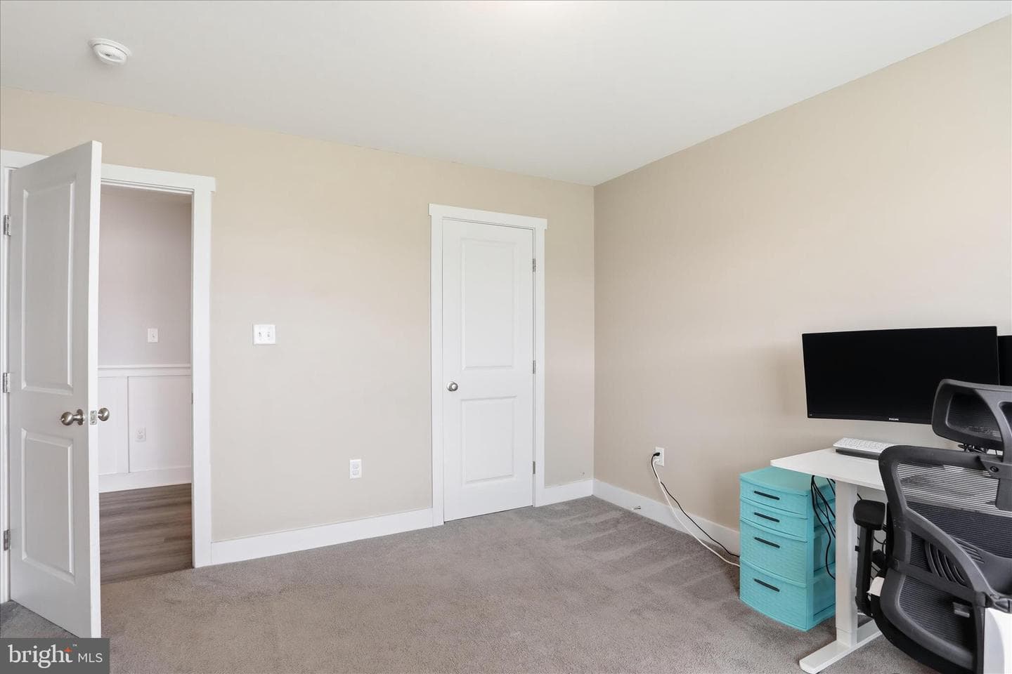 202 Naples Way photo 34