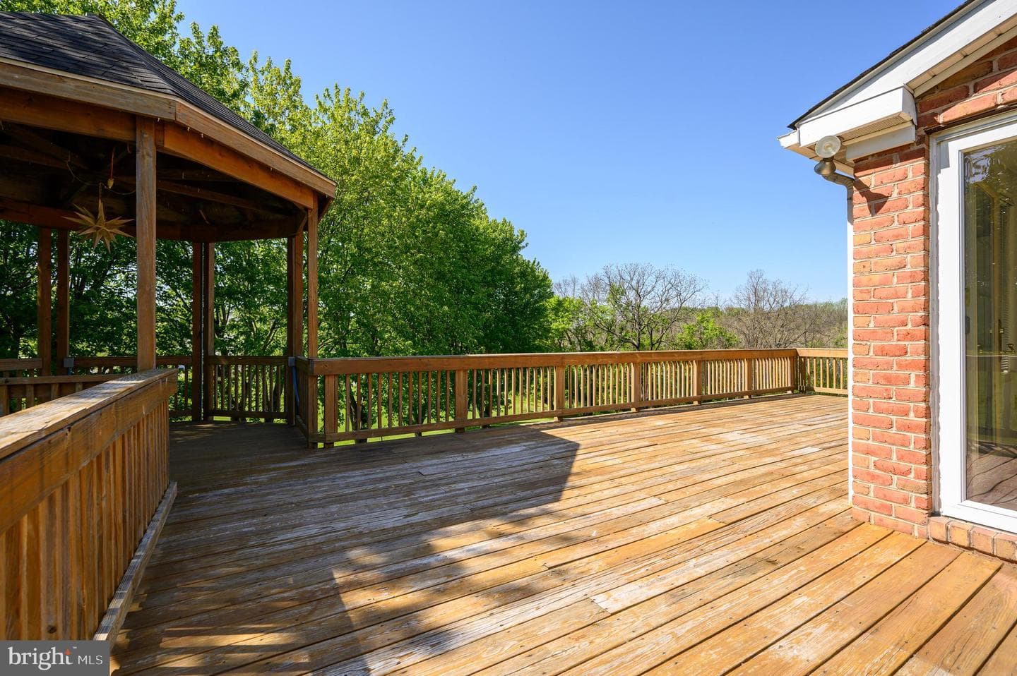 63 Brentwood Court photo 22