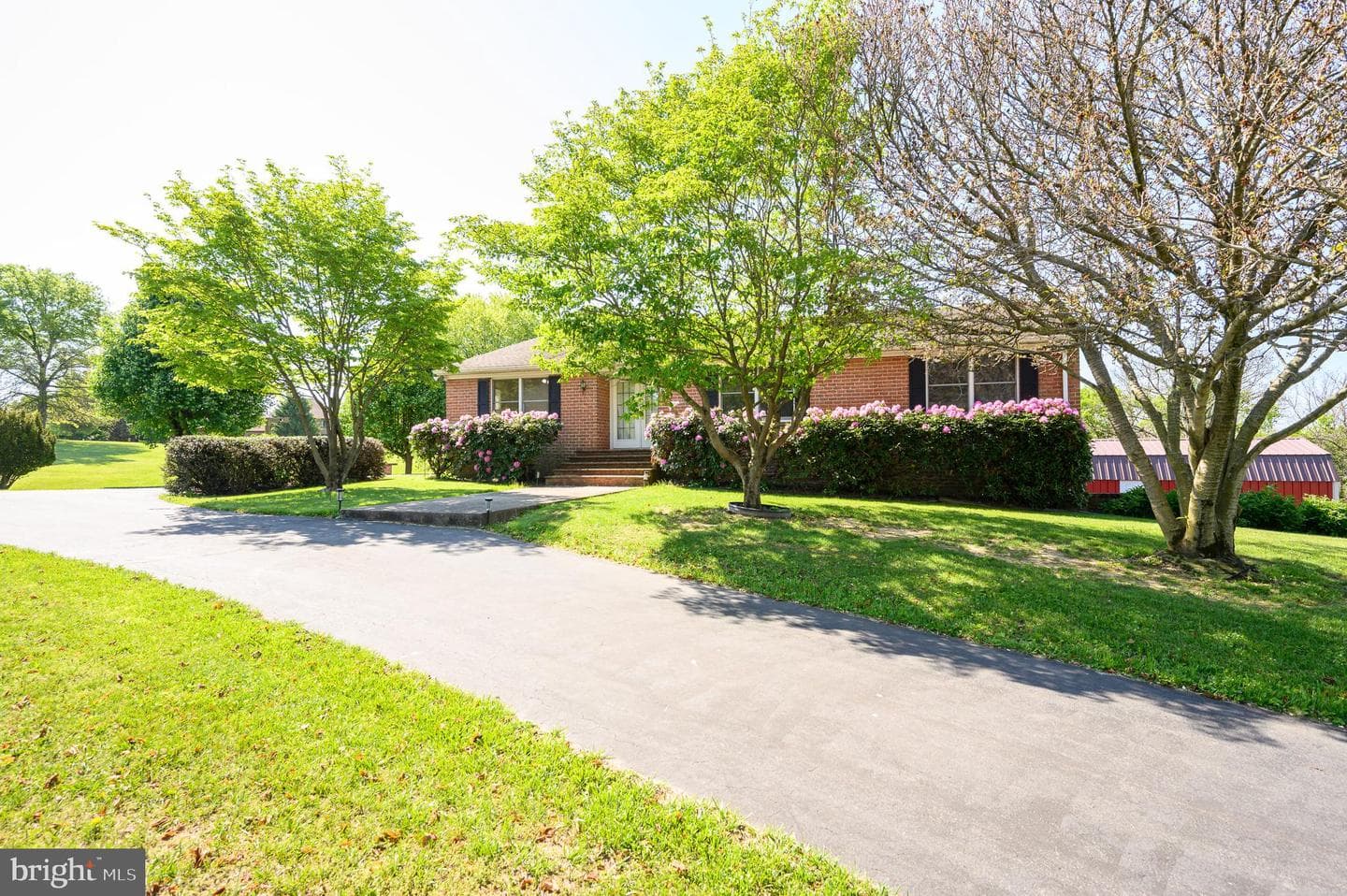 63 Brentwood Court photo 4