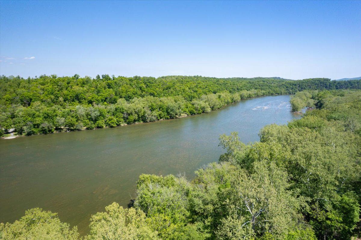 291 River View Drive photo 7