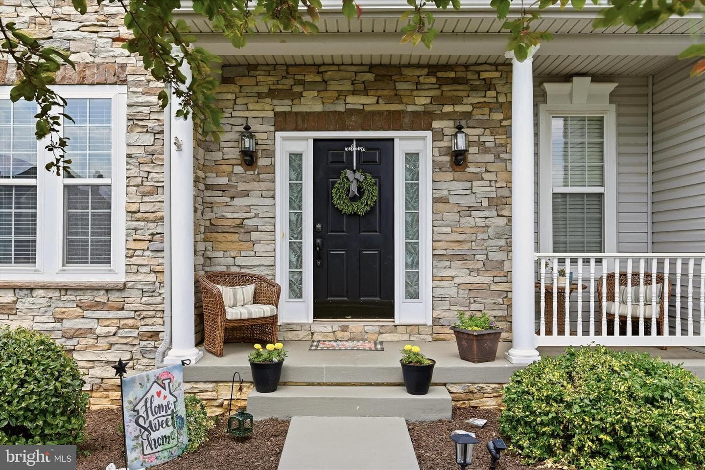 148 Contrail Dr photo 4