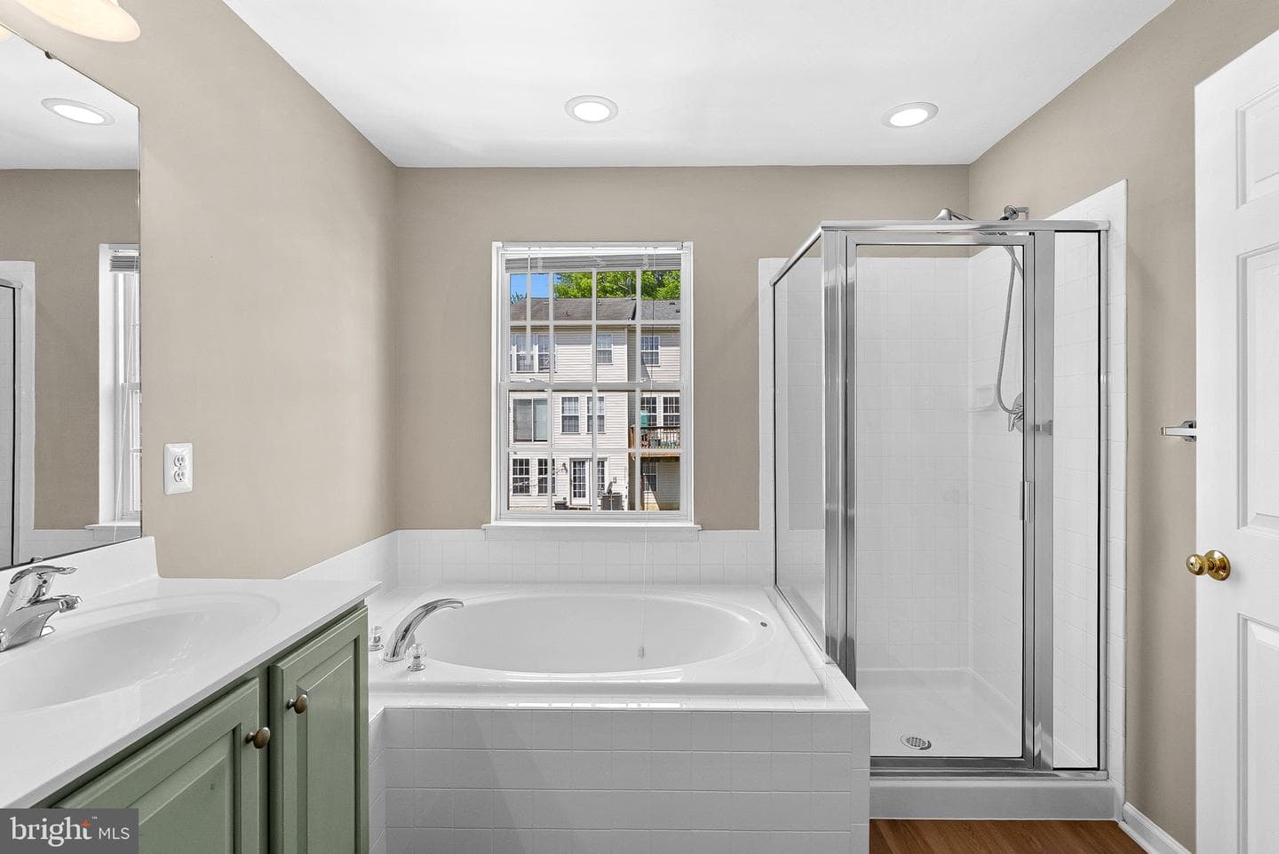 1339 Mare Street photo 26