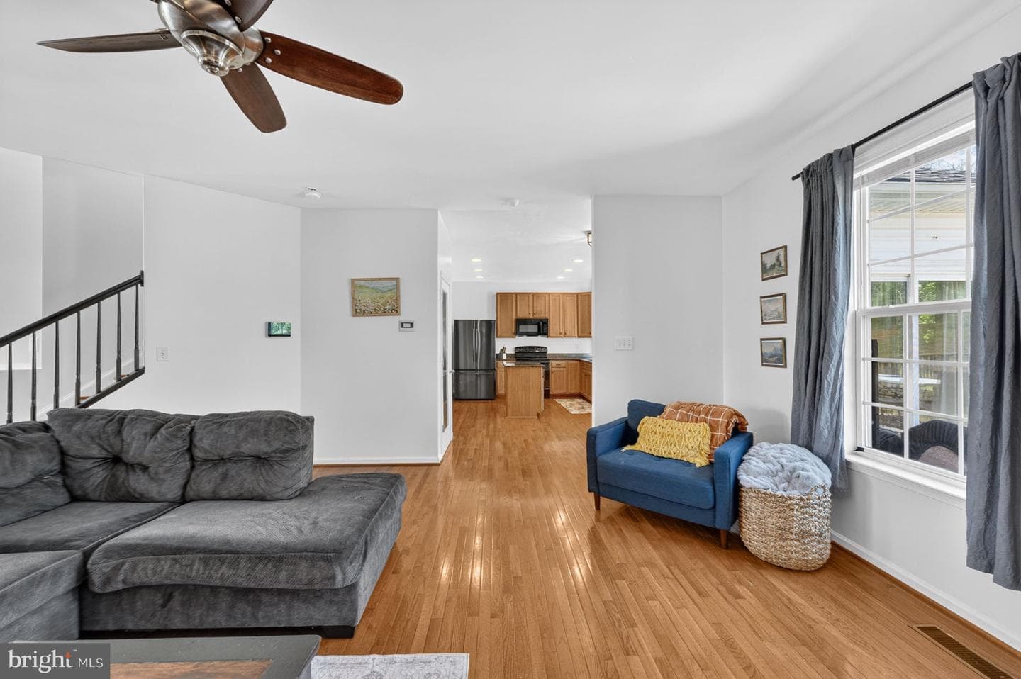 195 Hughs Road photo 25