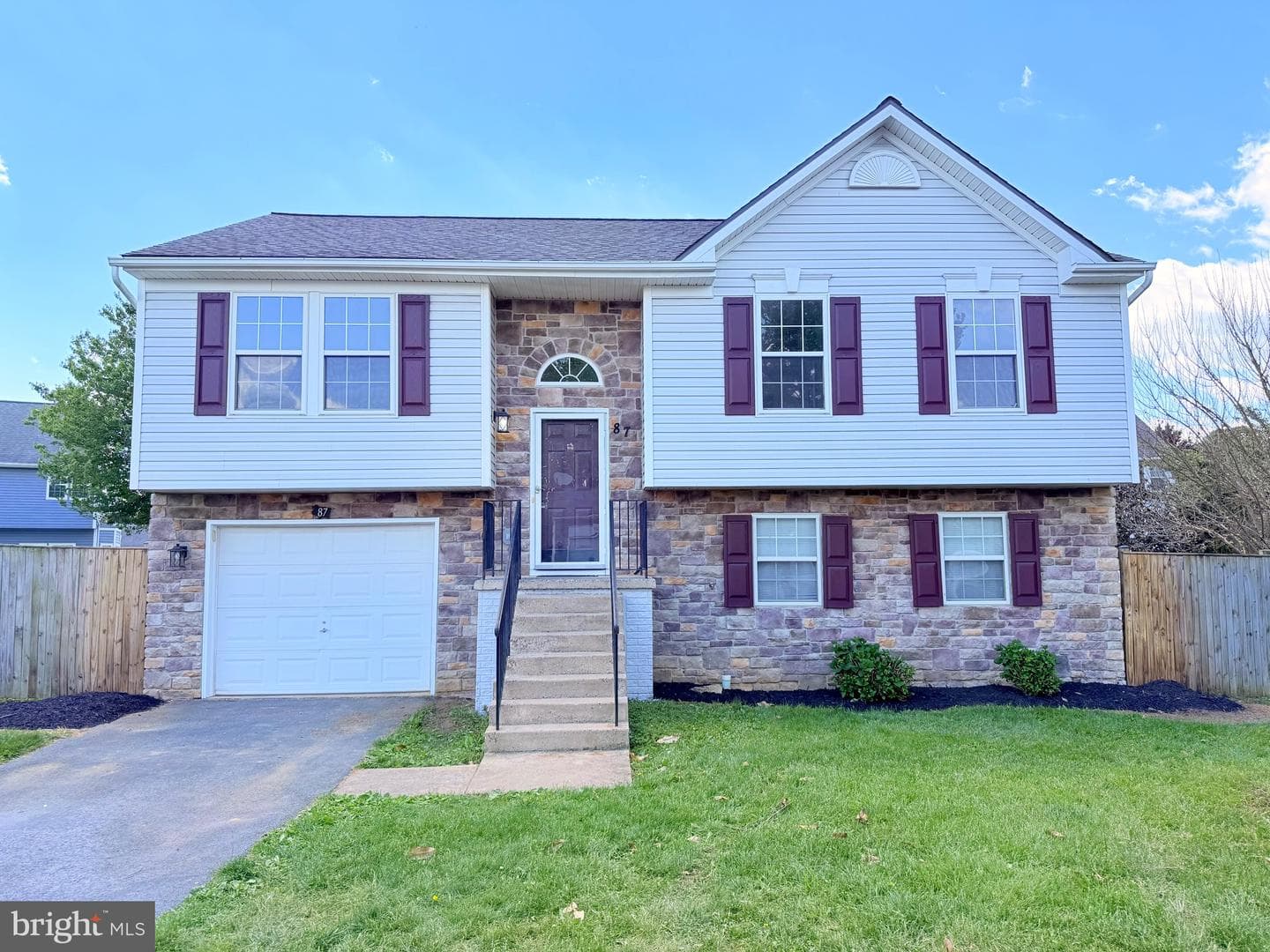 87 Northwinds Drive photo 3