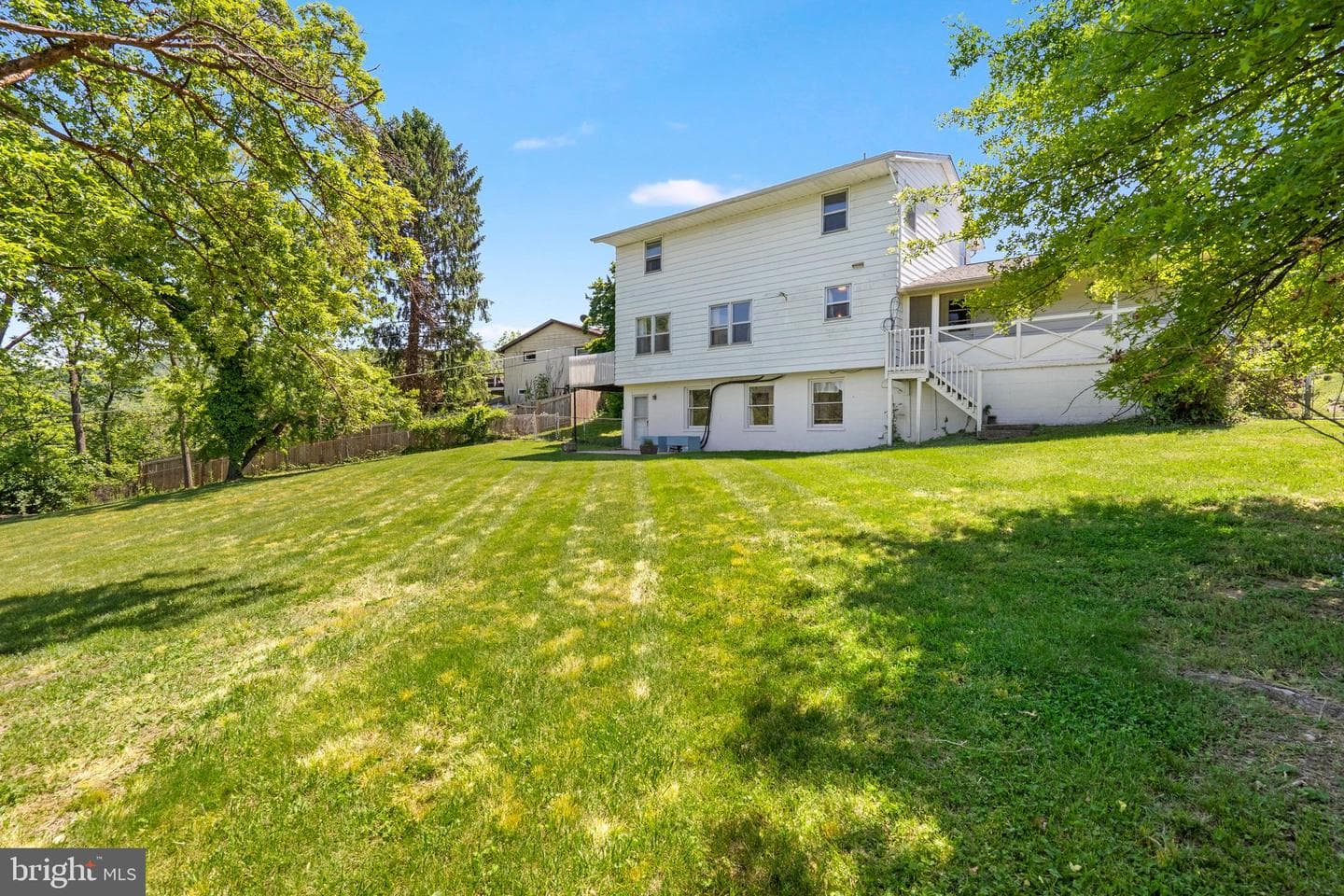 355 Pointfield Drive photo 42