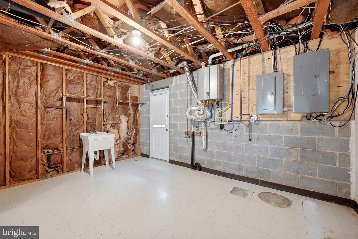 781 Tuscawilla Drive photo 35