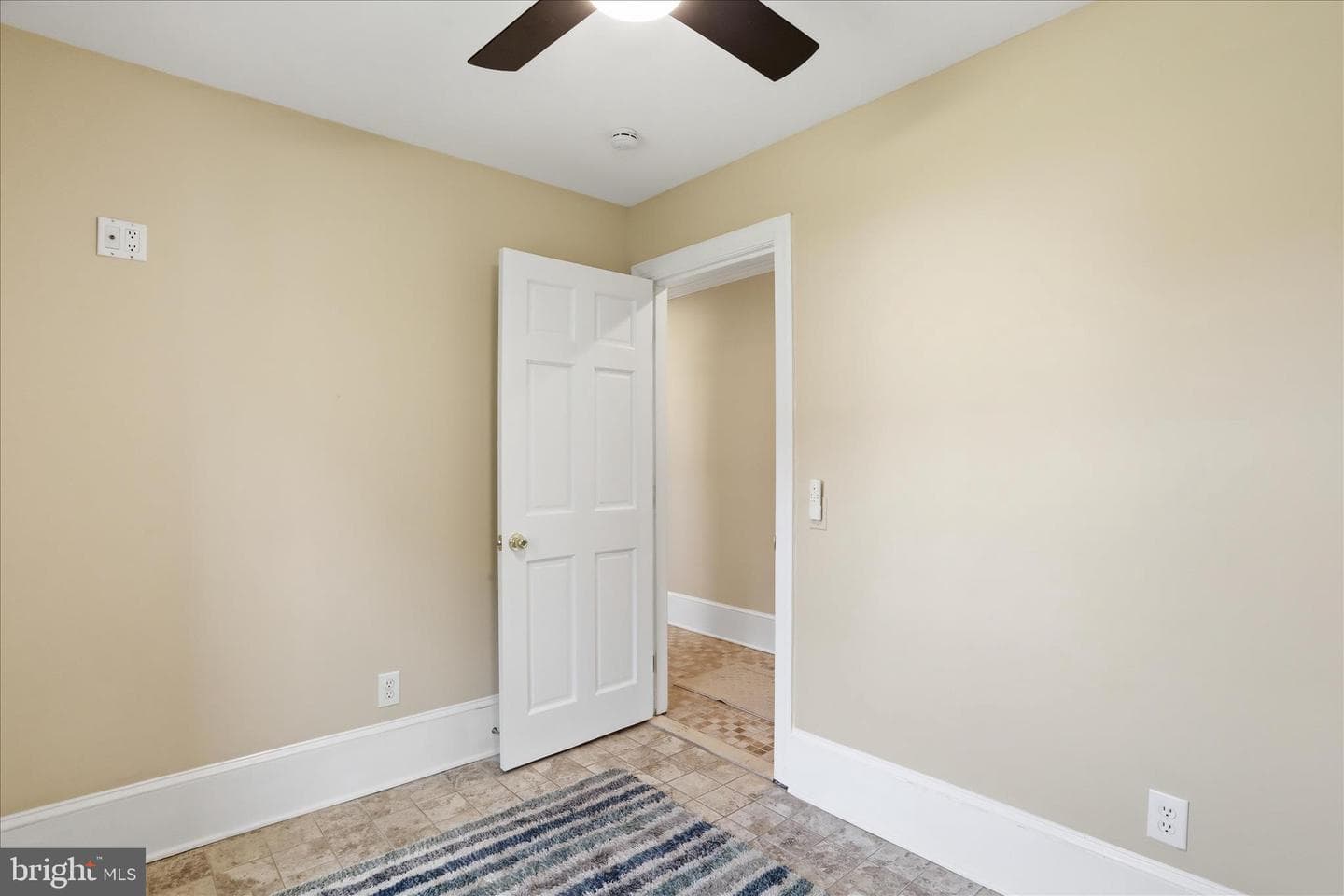 297 Euclid Avenue photo 35