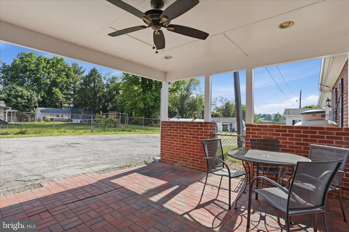297 Euclid Avenue photo 69