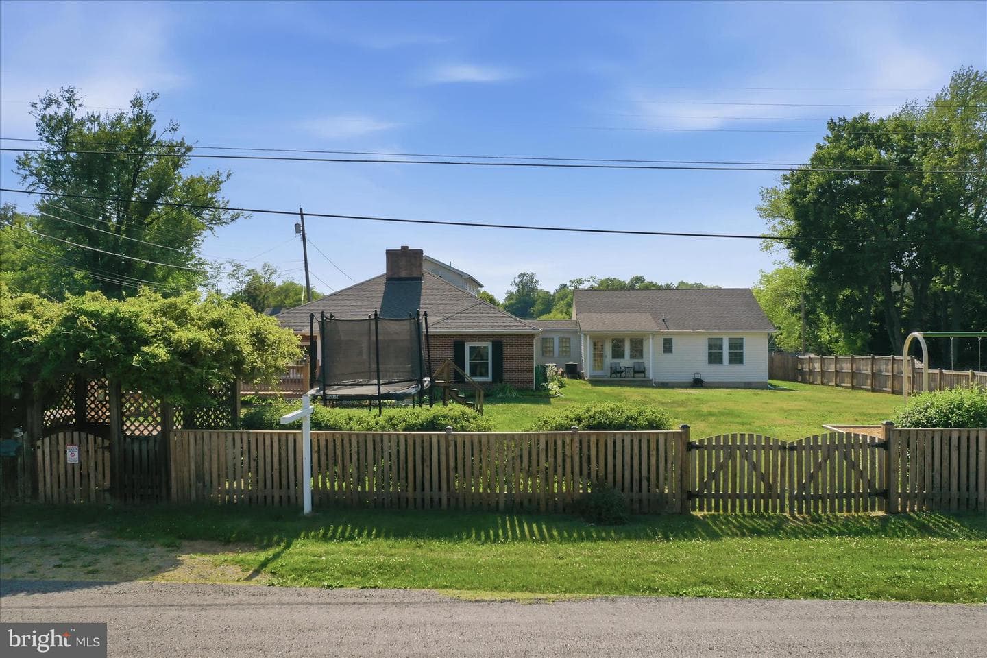 297 Euclid Avenue photo 85